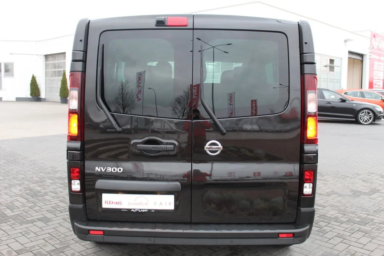 Nissan NV300 1.6 dCi 8-Sitzer Navi...  Image 5