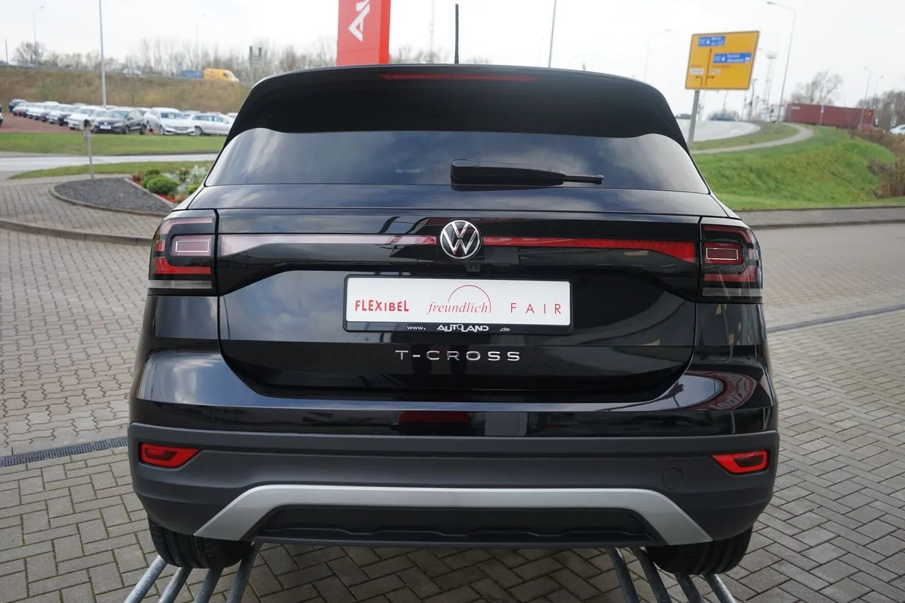 Volkswagen T-Cross 1.0 TSI DSG Navi...  Image 3