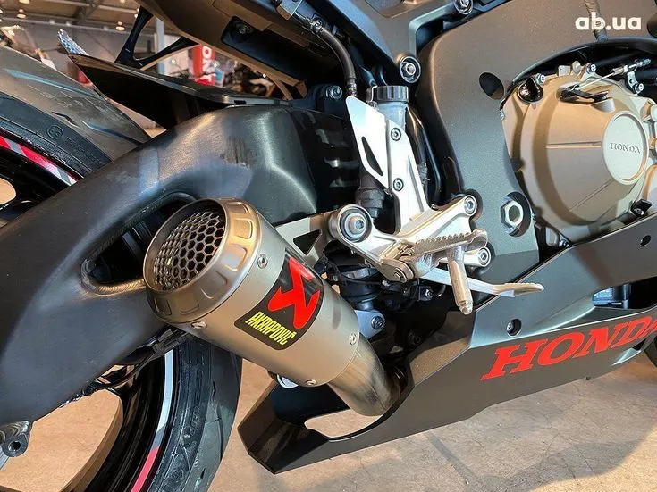 Honda CBR Image 8